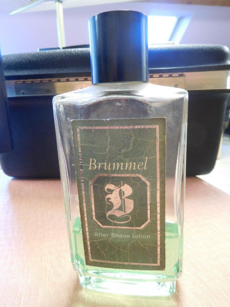 Brummel Vintage lotion voor na het scheren., Verzamelen, Ophalen of Verzenden, Gebruikt, Parfumfles