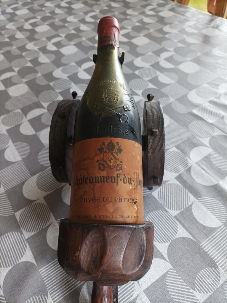 Vin collection Château Neuf du Pape., Verzamelen, Wijnen, Ophalen, Frankrijk, Rode wijn