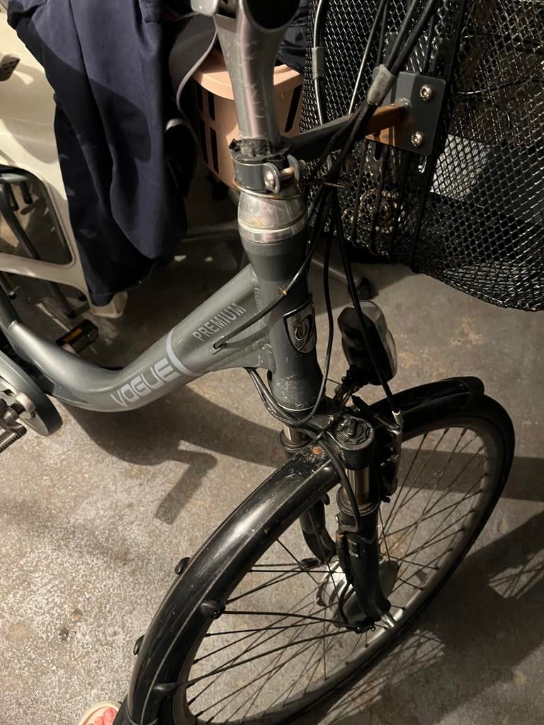 Velo electrique vogue, Enlèvement, Comme neuf