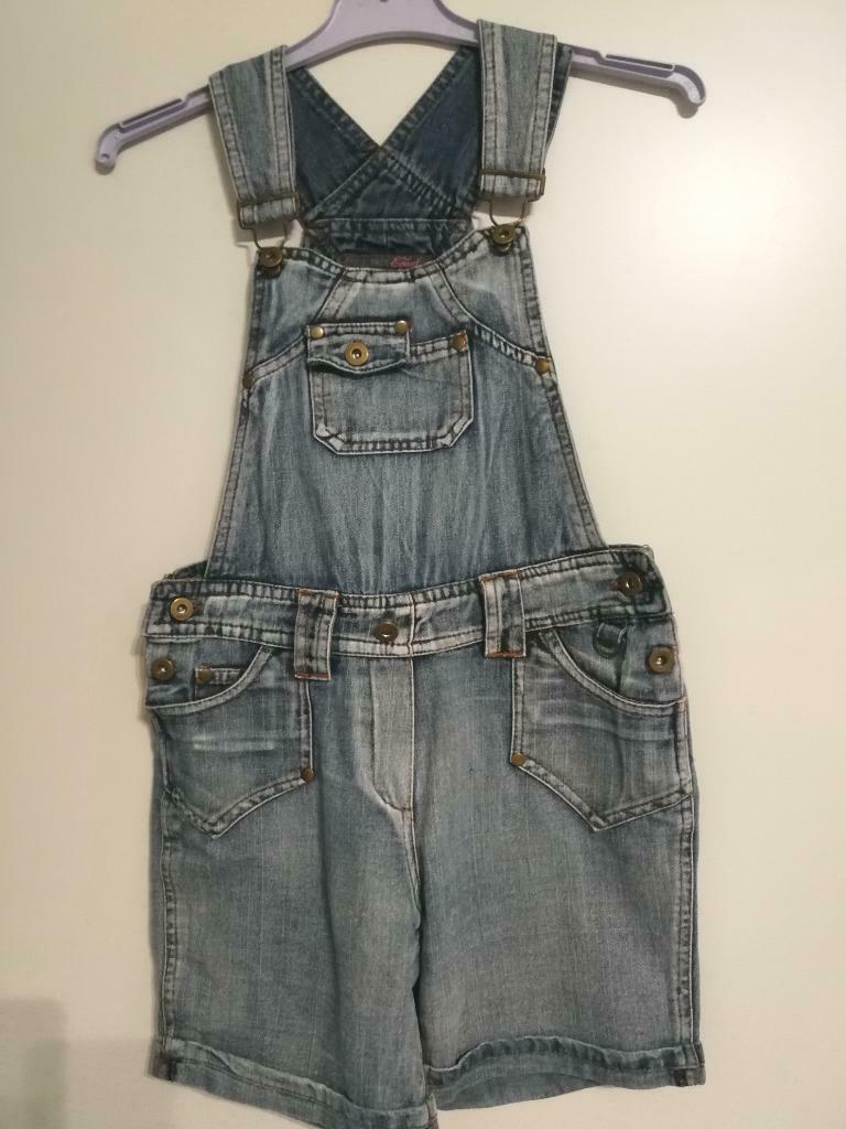 Jeans salopette - Bermuda - maat 134-140., Broek, Gebruikt, Meisje, Ophalen of Verzenden