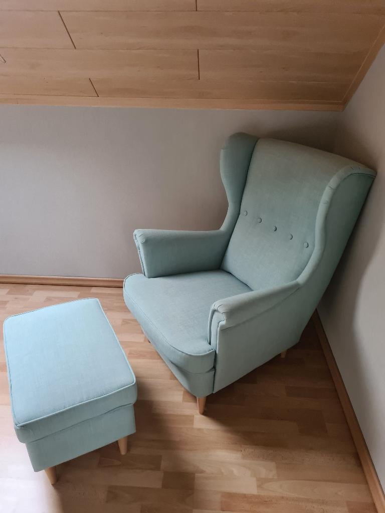 Ikea fauteuil met poef Strandmon, Huis en Inrichting, Ophalen, Gebruikt, 75 tot 100 cm, 75 tot 100 cm