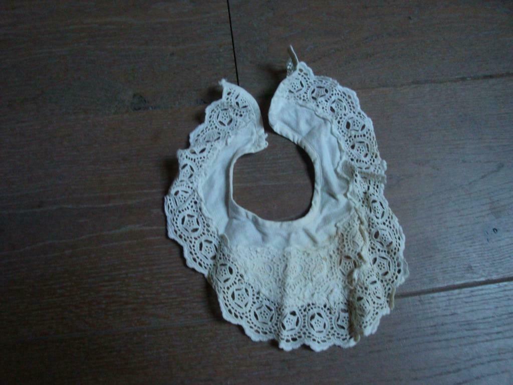 Ancien bavoir pour poupée jouet, Enlèvement ou Envoi