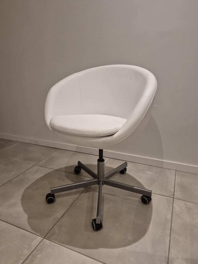 Ikea SKRUVSTA bureaustoel wit, Maison & Meubles, Enlèvement, Comme neuf, Blanc, Chaise de bureau