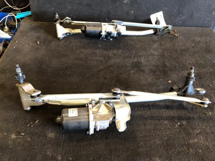 Ruitenwismotor + Mechaniek van een BMW 1-Serie, Ophalen of Verzenden, 3 maanden garantie, Gebruikt, BMW