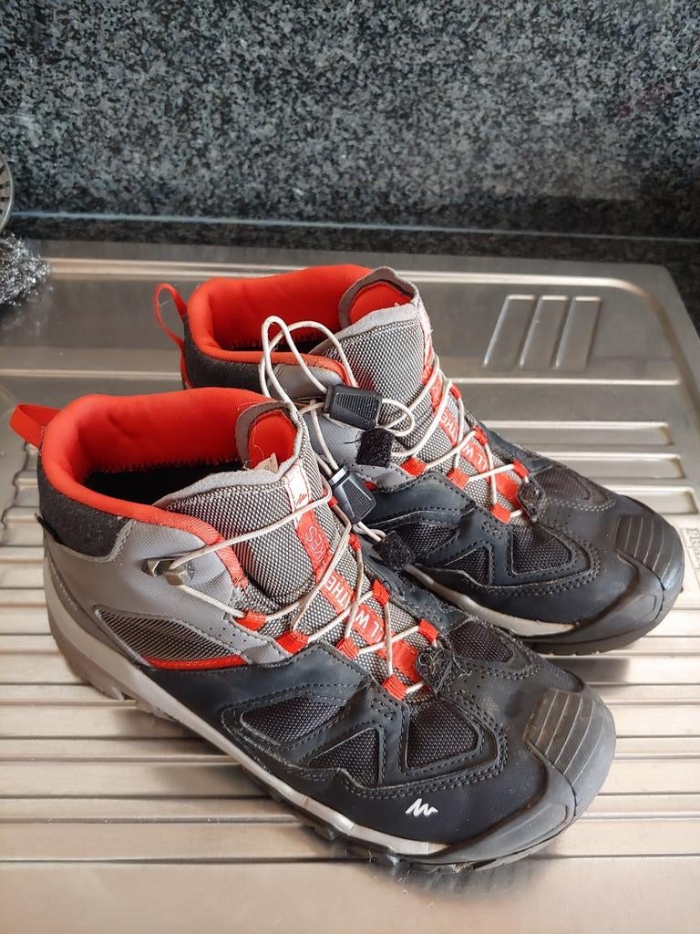 Waterdichte wandelschoenen maat 36, Sport en Fitness, Ophalen of Verzenden, Zo goed als nieuw, Schoenen