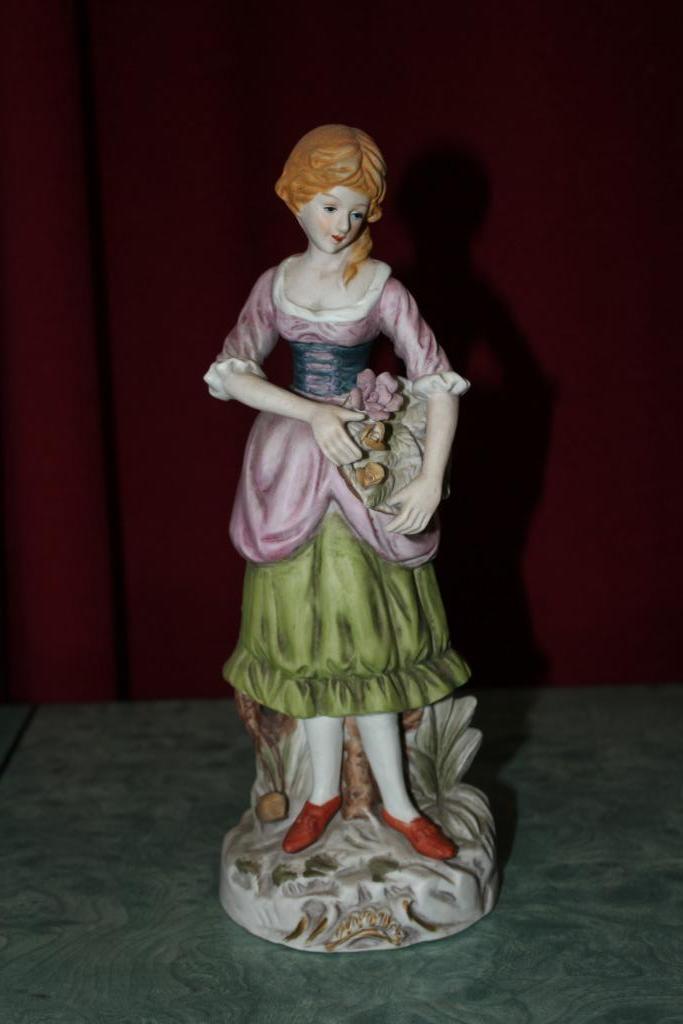 beeldje dame met mandje, Enlèvement