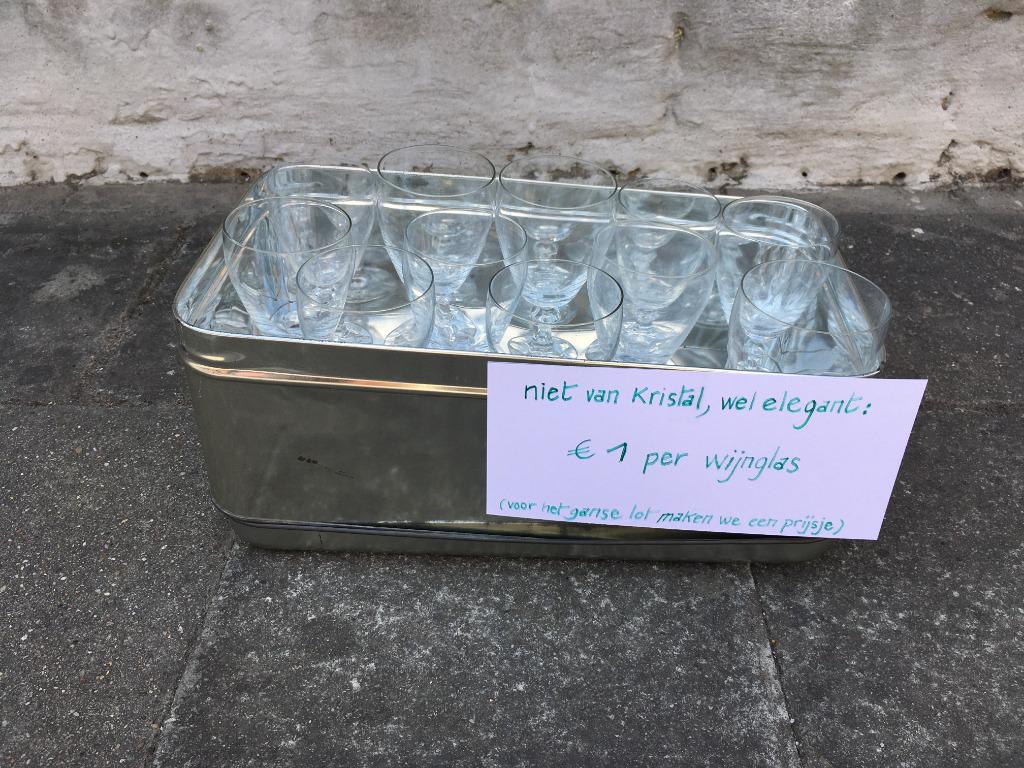 Verres à vin élégants, Antiquités & Art, Enlèvement