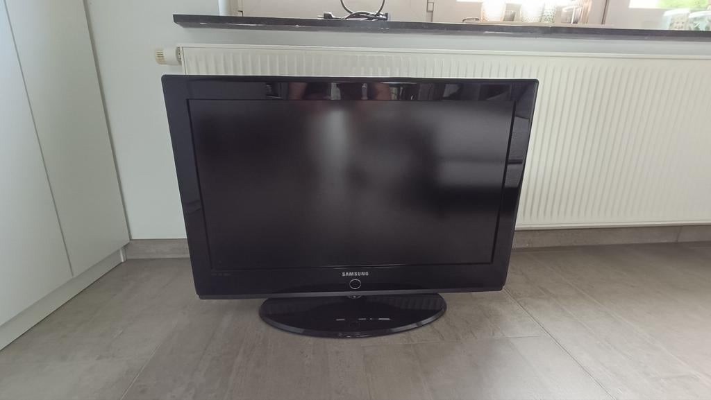 Samsung 32" LCD tv, Enlèvement, Comme neuf, LCD, Samsung