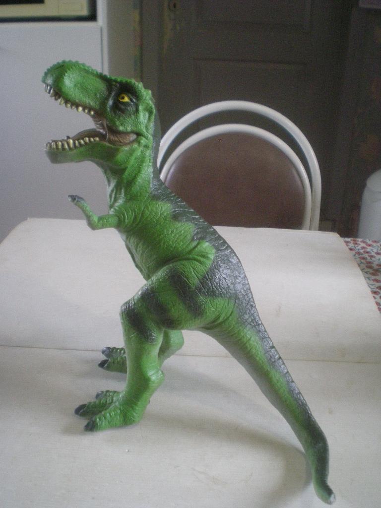 dino, 45 cm, Enlèvement ou Envoi, Comme neuf
