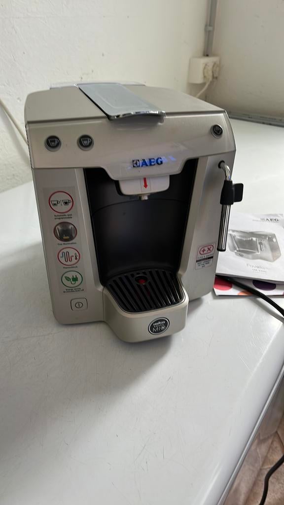 Lavazza à modo moi servis une seul fois, Elektronische apparatuur, Koffiezetapparaten, Zo goed als nieuw