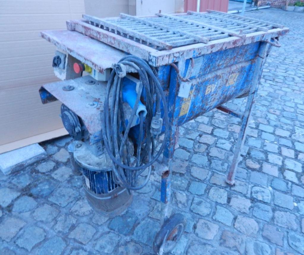 Dwangmenger, Doe-het-zelf en Bouw, Ophalen