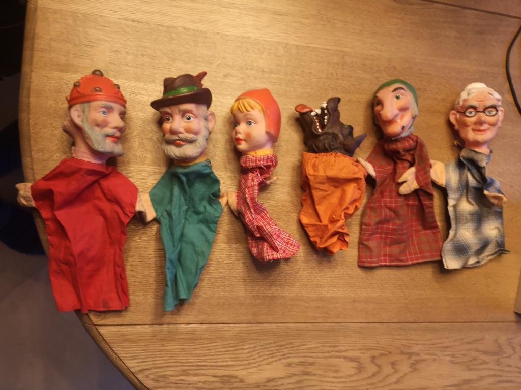 Vintage poppenkastpoppen 'roodkapje', Ophalen of Verzenden, Zo goed als nieuw, Overige typen