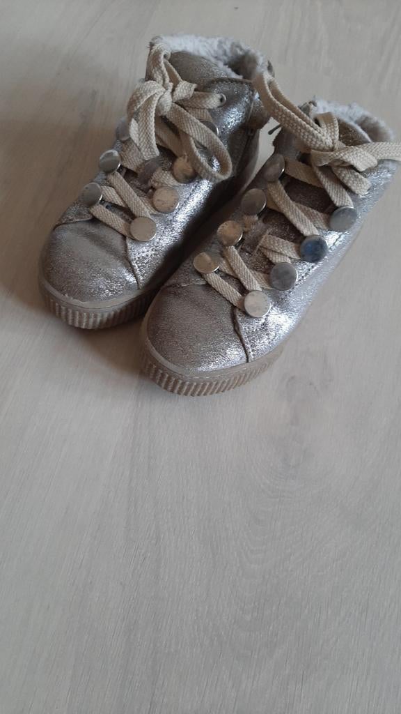 Glittersneakers SVNTY maat 31, Enlèvement ou Envoi, Utilisé