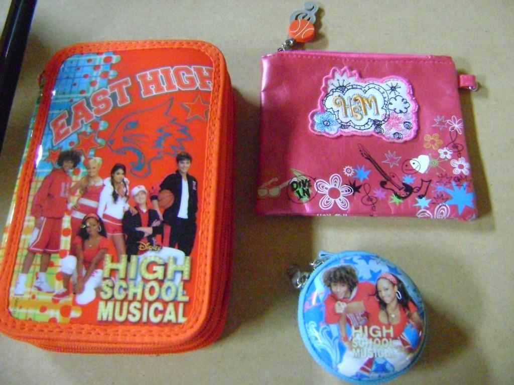 HIGH SCHOOL MUSICAL : lampe, étui rempli et portefeuille, Enlèvement ou Envoi, Neuf, Garçon ou Fille