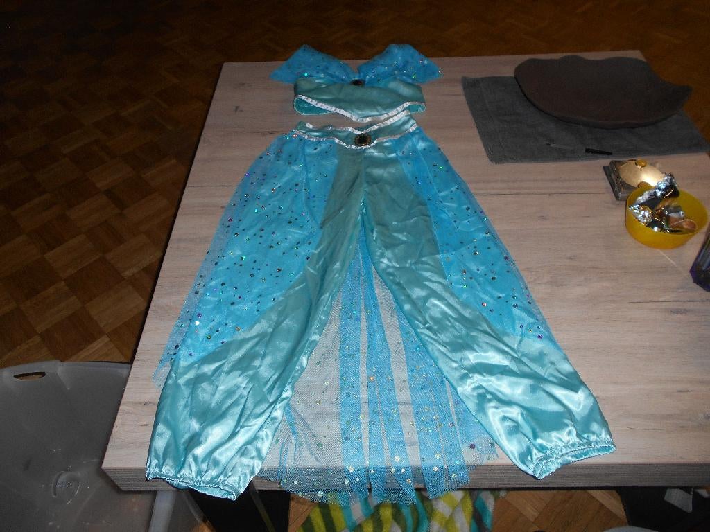 verkleedpak prinses jasmin aladin maat122 - 128, Ophalen of Verzenden, Zo goed als nieuw, 122 t/m 128, Meisje