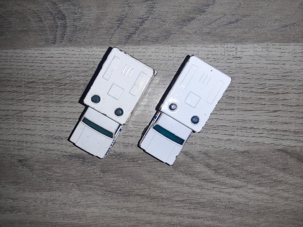 2x Matchbox Ambulance 1977, Ophalen of Verzenden, Gebruikt, Auto