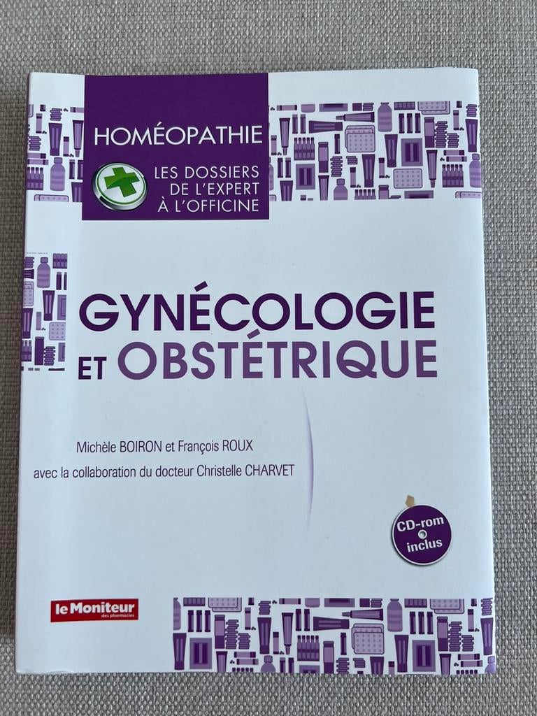 Livre Gynécologie et obstétrique avec CD-rom, Comme neuf