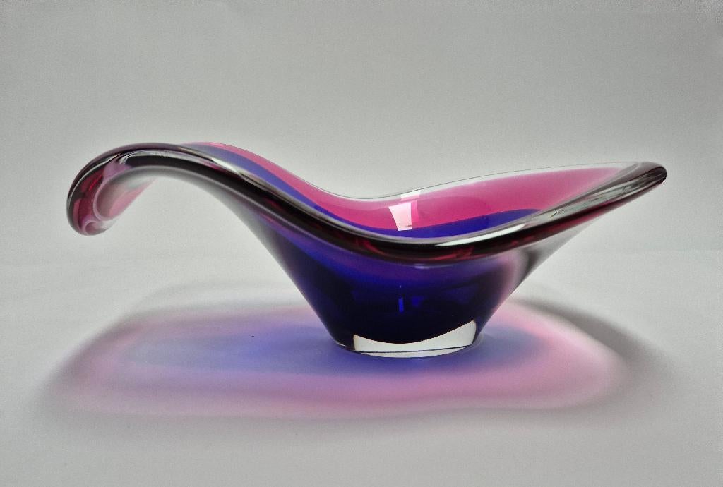 Bol en verre Art en verre Paul Kedelv série Coquille, Antiquités & Art, Antiquités | Verre & Cristal, Enlèvement ou Envoi