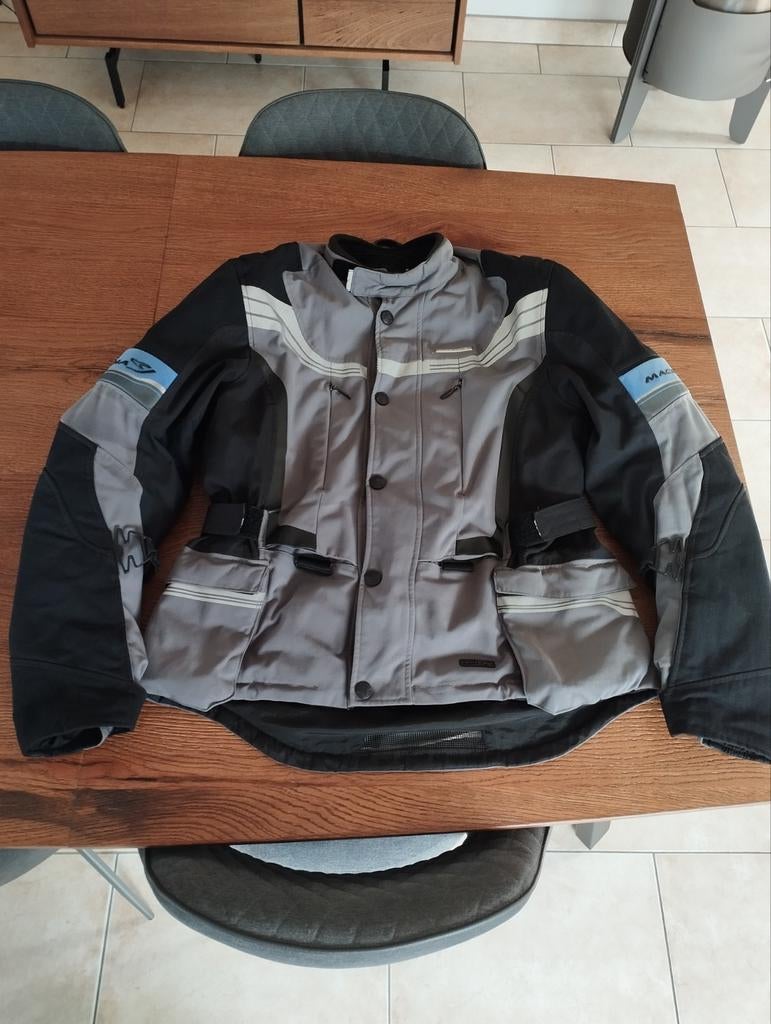 Motorjas heren, merk Macna XL, Ophalen