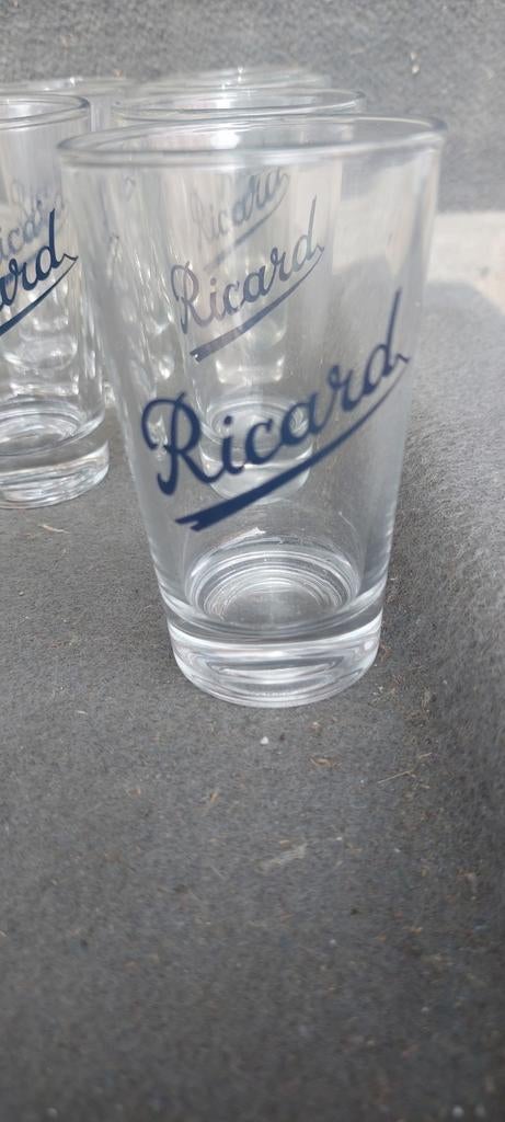 Petit verre ricard, Enlèvement ou Envoi