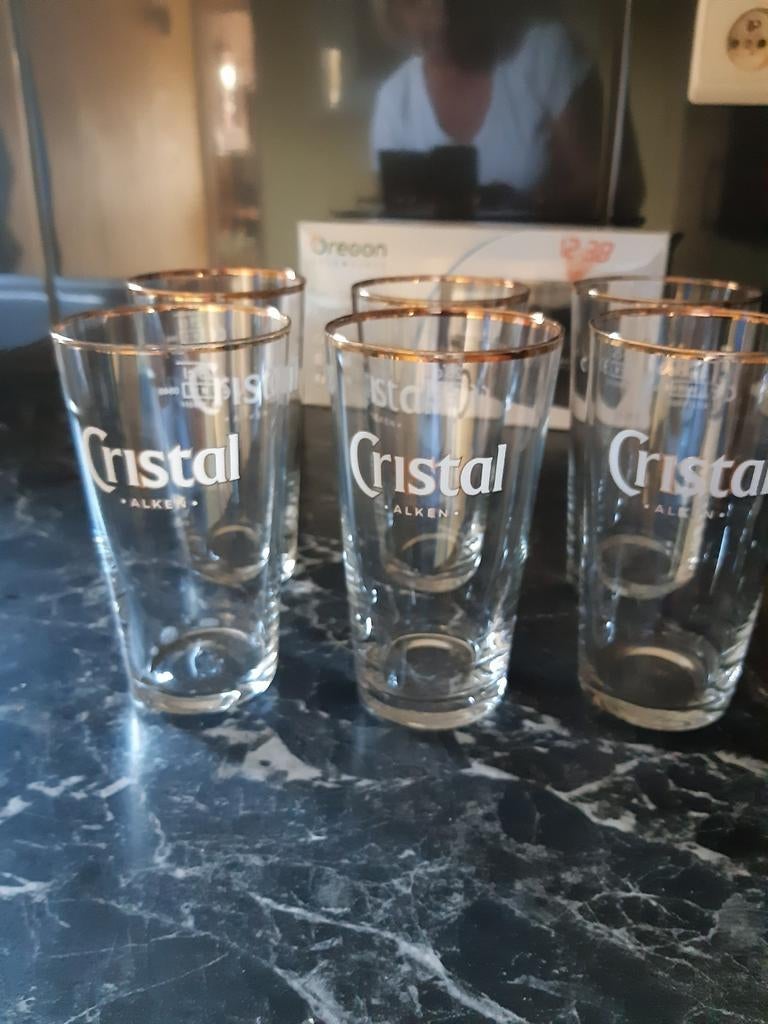 Verres en cristal bordeaux, Enlèvement ou Envoi, Comme neuf