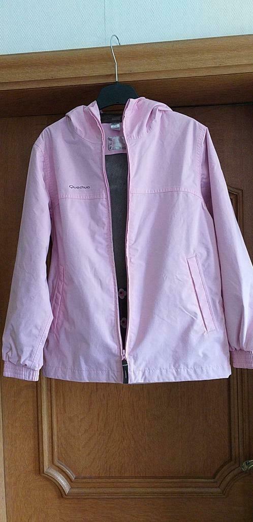 Veste Quechua Eté rose taille 12 ans, Ophalen, Zo goed als nieuw, Meisje, Trui of Vest