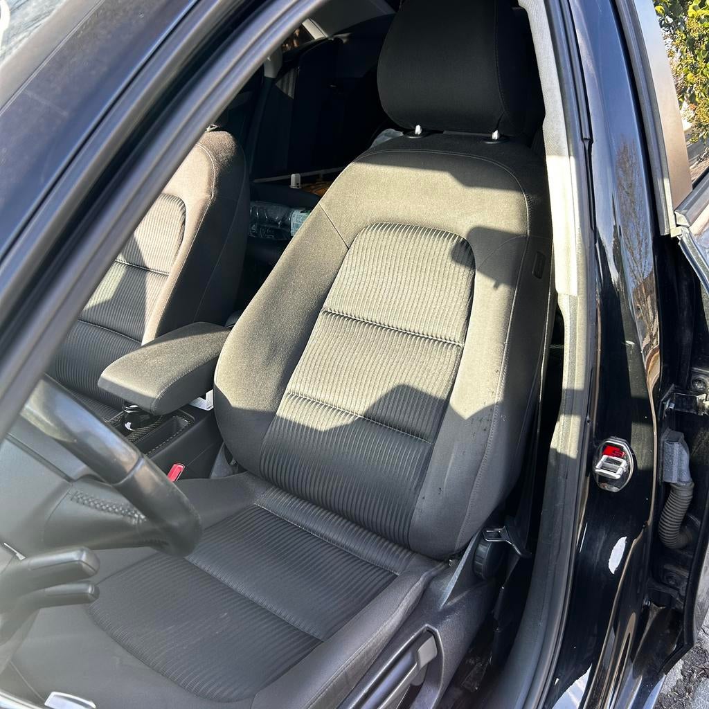 A4 B8 volledig interieur met verwarmde voor zetels, Ophalen, Nieuw, Audi