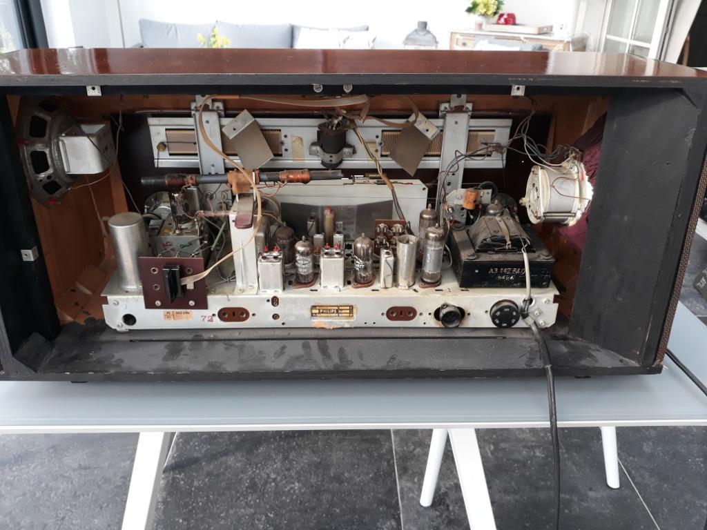 RADIO FM A LAMPE  des  ANNEES 50 ( modèles rares ), Enlèvement, Utilisé, Radio