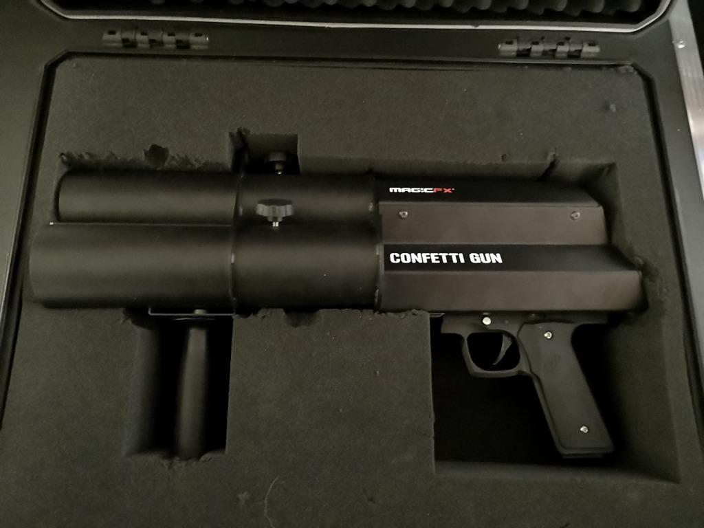1x Lanceur à Confettis MagicFX Confetti Gun + pelicase, Ophalen of Verzenden, Zo goed als nieuw