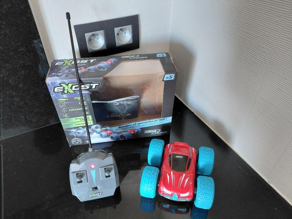 Voiture téléguidée, Enlèvement ou Envoi, Comme neuf, Télécommande