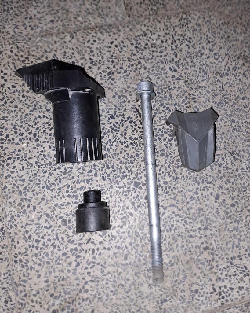 Coussinets de protection Kawasaki Z650 Puig R19 gris, Enlèvement, Utilisé