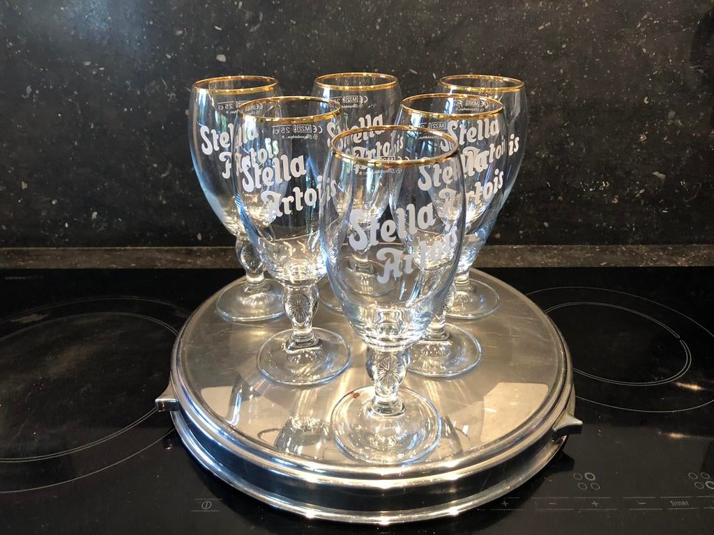 6 Stella Artois glazen op voet - 25 cl, Verzamelen, Ophalen of Verzenden, Zo goed als nieuw, Glas of Glazen, Stella Artois