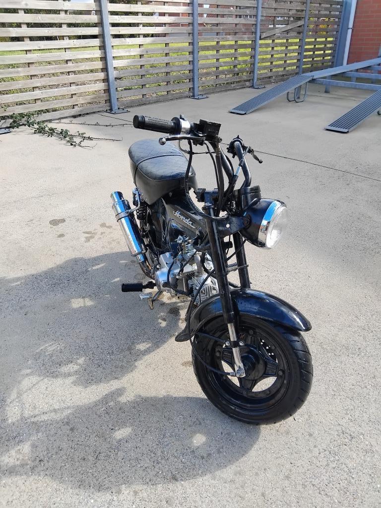 Honda Dax Skyteam, 4 vitesses, Enlèvement ou Envoi, Classe B (45 km/h), Utilisé