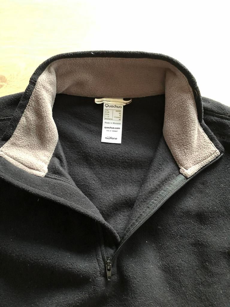 Zwart fleece Quechua, medium, 2 stuks te koop, Enlèvement ou Envoi, Utilisé, Vêtements