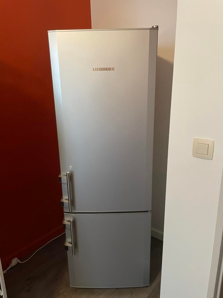 Liebherr koelkast met dievries, Ophalen, Zo goed als nieuw