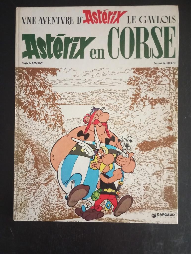 Asterix en Corse, Boeken, Ophalen of Verzenden, Gelezen