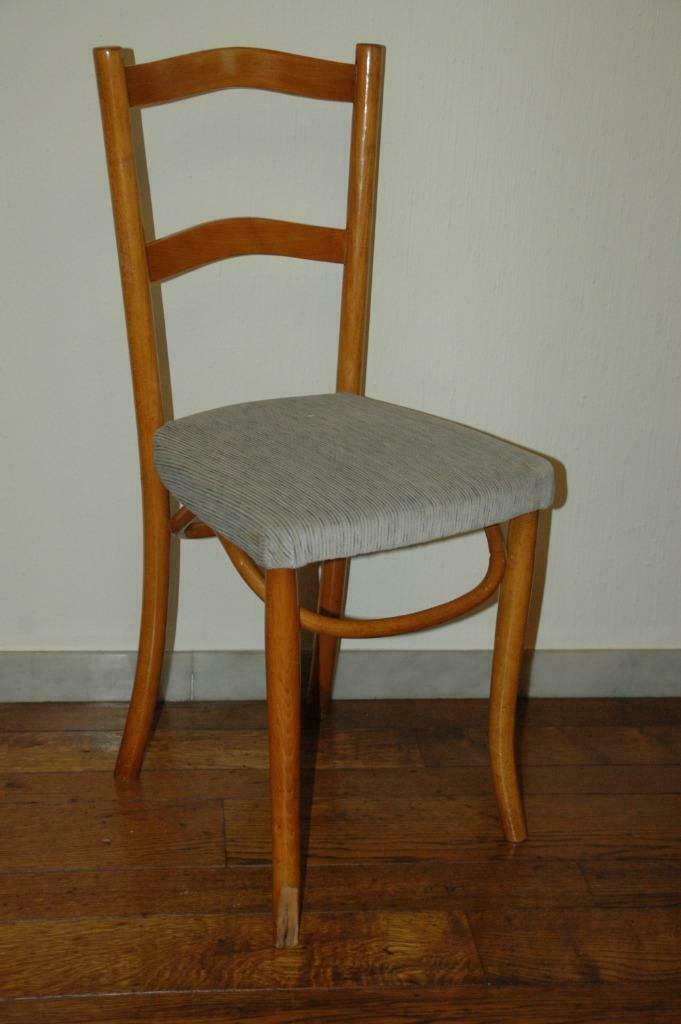 VINTAGE - MOOI GEVORMD BEUKENHOUTEN THONET-STOELTJE, Enlèvement