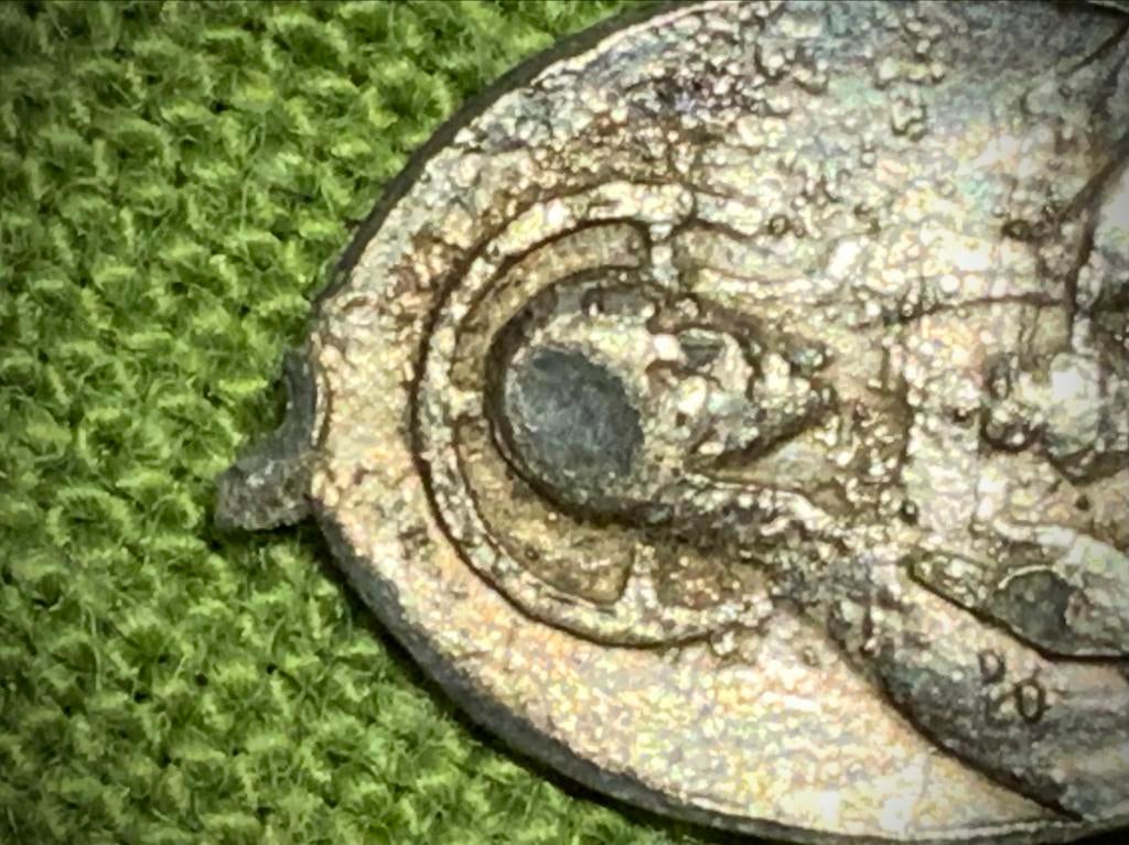 Très ancien scapulaire en argent, Enlèvement, Argent