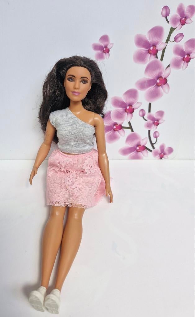 🩷 Barbie Fashionistas-pop, Verzamelen, Poppen, Ophalen of Verzenden, Pop