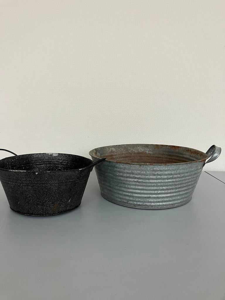 2 Zinken kuipen/bloembakjes., Tuin en Terras, Ophalen of Verzenden