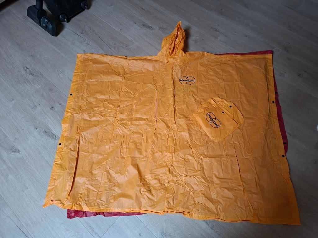 Cape de pluie NEW, Enlèvement ou Envoi, Neuf