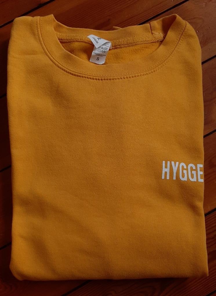 Hygge sweatshirt maat S Unisexe, Kleding | Dames, Jus, Ophalen of Verzenden, Zo goed als nieuw, Geel