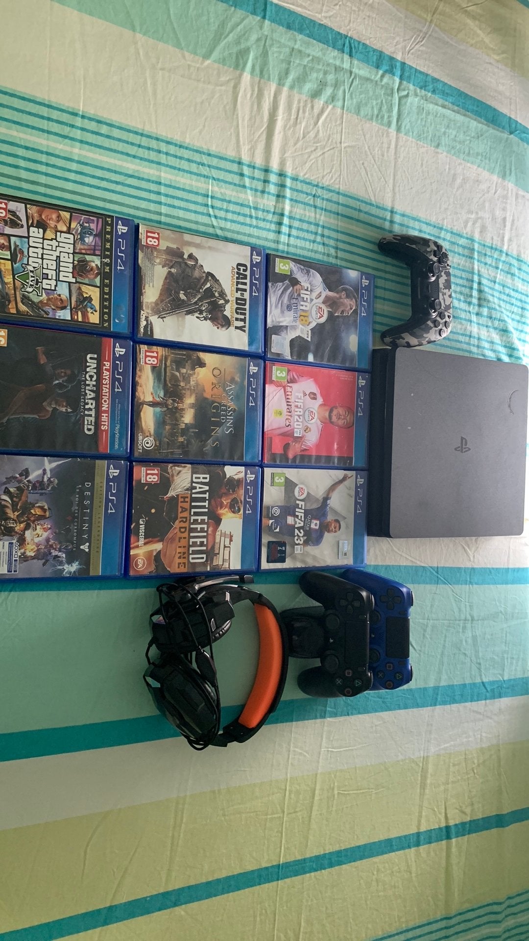 Ps4 slim, Games en Spelcomputers, Spelcomputers | Sony PlayStation 2, Ophalen, Zo goed als nieuw, Slim