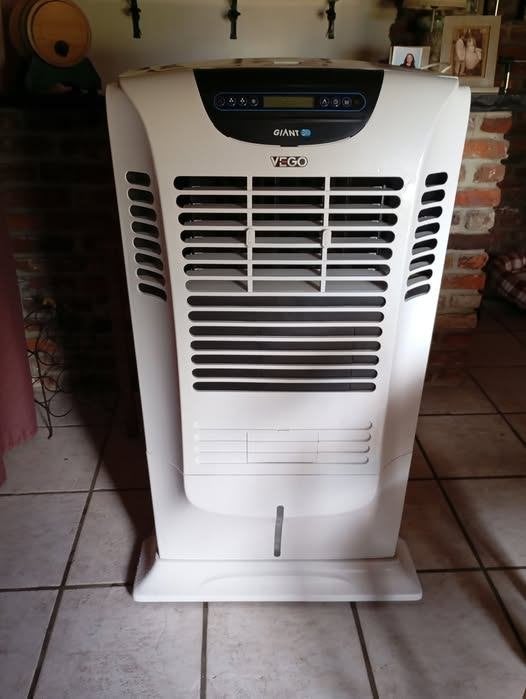 gros ventilateur, Huis en Inrichting, Woonaccessoires | Overige, Ophalen, Nieuw, Kunststof, Modern