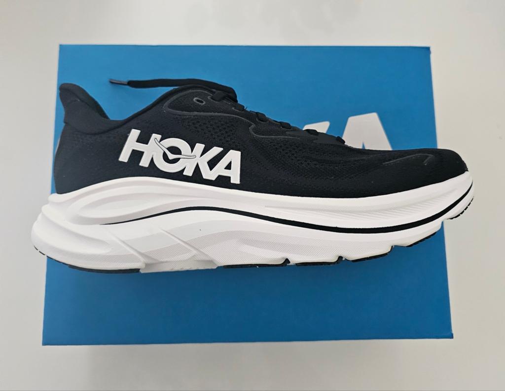 hoka - clifton 10 - 43.1/3, Ophalen of Verzenden