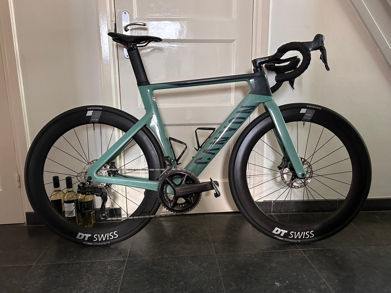 Canyon Aeroad CF SLX Di2 - 12 vitesses - taille M, Enlèvement, Comme neuf