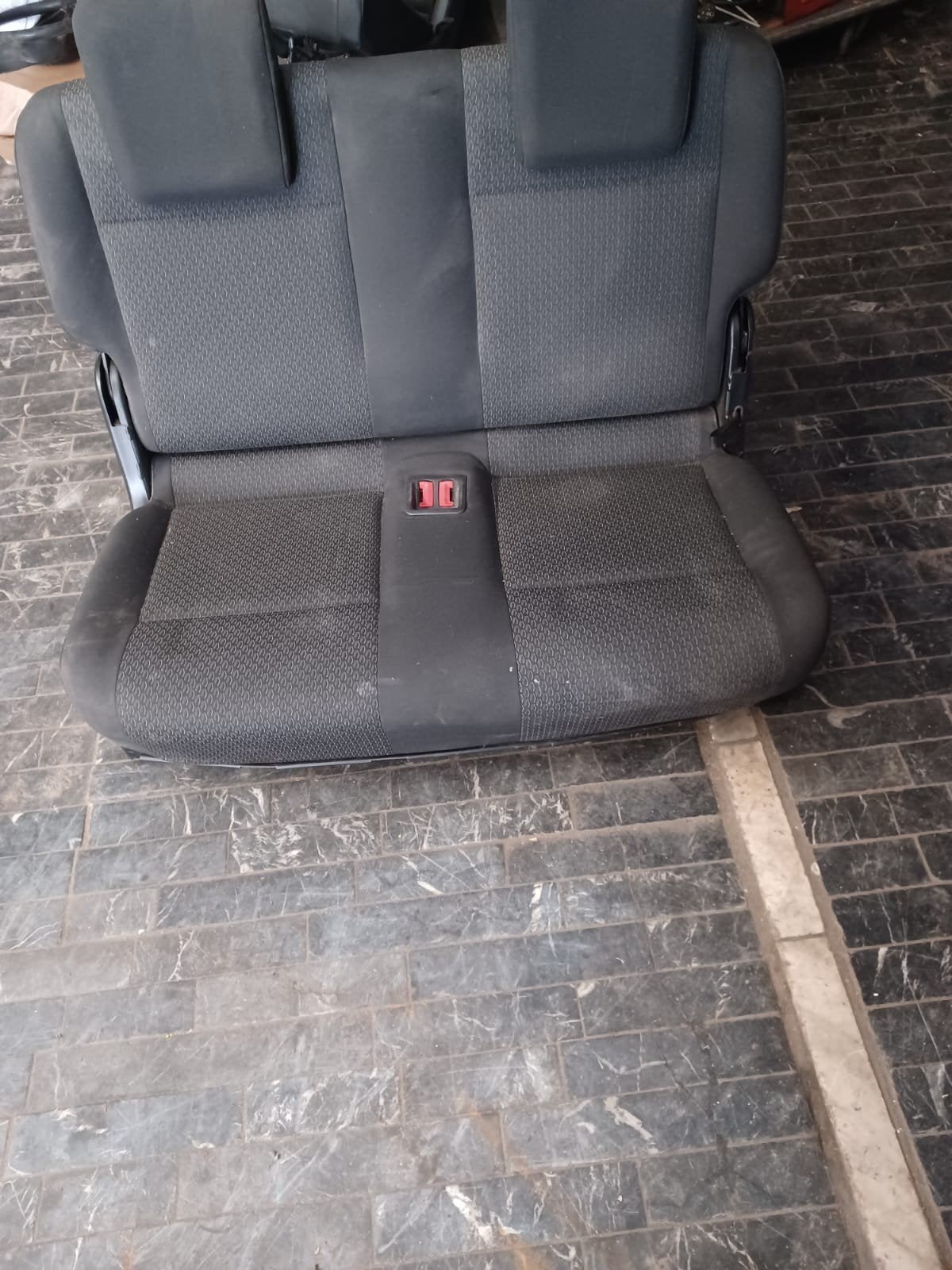 Sièges de la rangée arrière du Volkswagen Caddy, Autos : Pièces & Accessoires, Enlèvement, Utilisé, Volkswagen