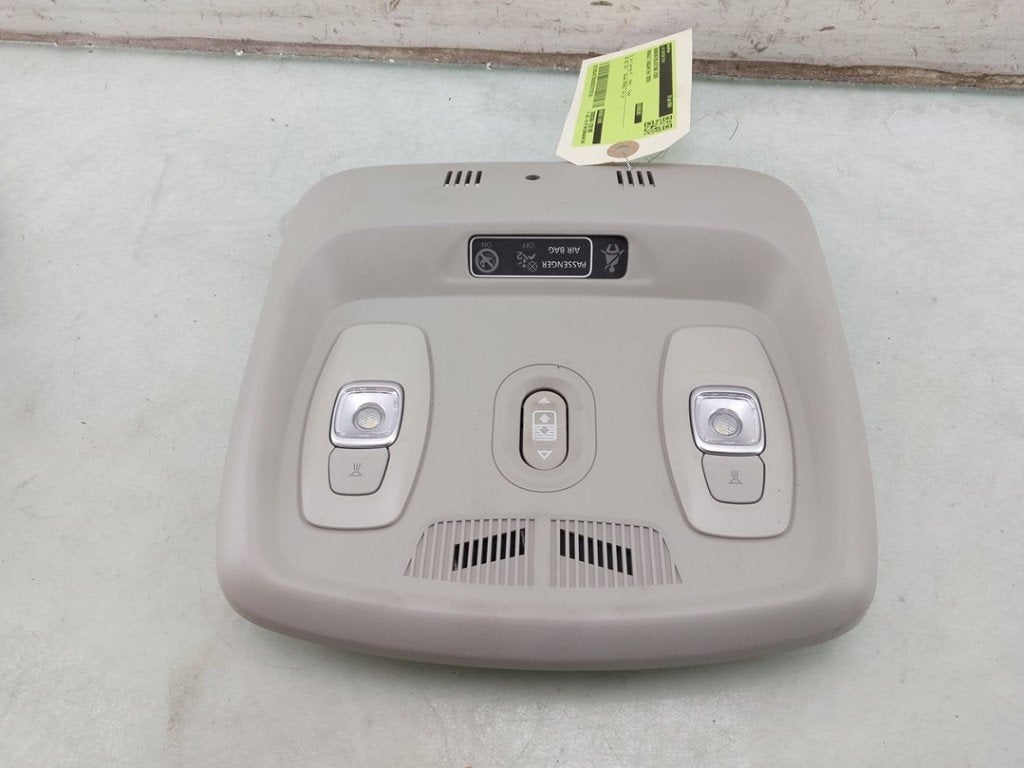 BINNENVERLICHTING VOOR Renault Kadjar (RFEH) (|969807149R|), Auto-onderdelen, Gebruikt, Renault, Peter-Huppertz-Straße 5
51063  Köln, DE