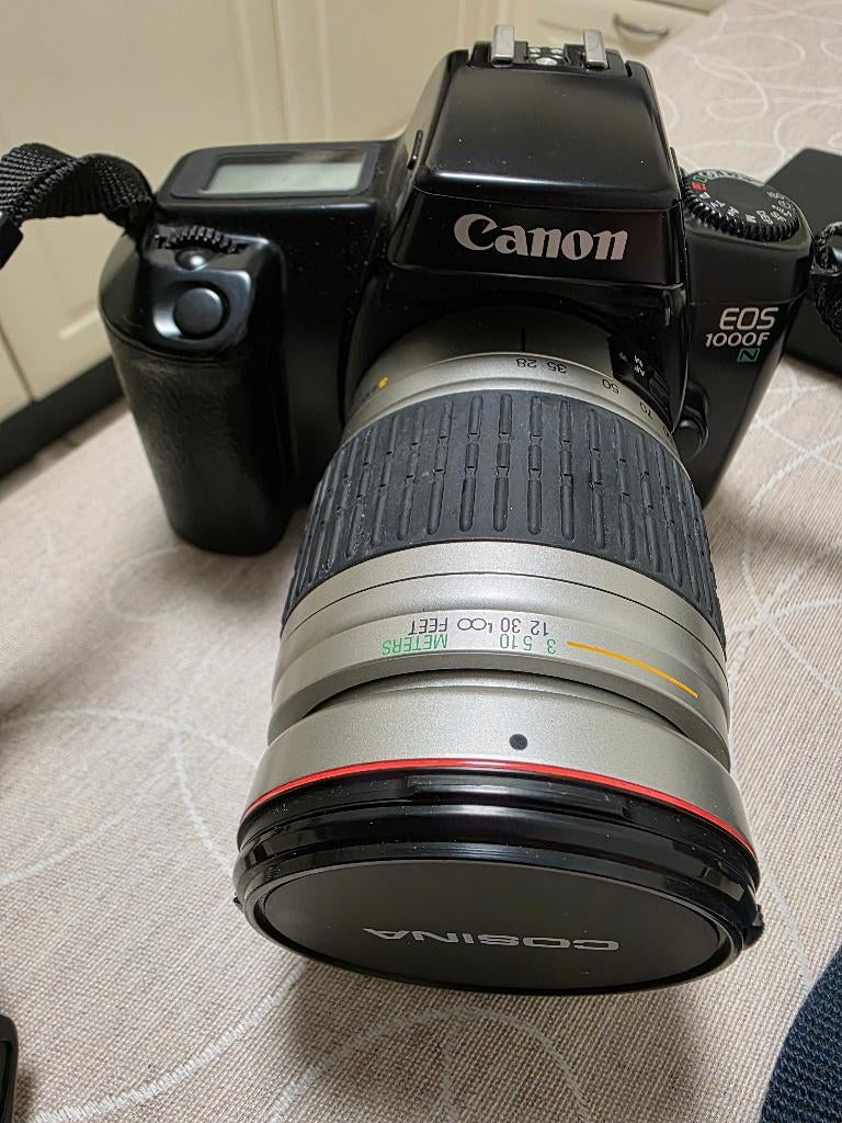 Fototoestel Canon Eos 1000 F nqd, Ophalen, Zo goed als nieuw, Compact, Canon