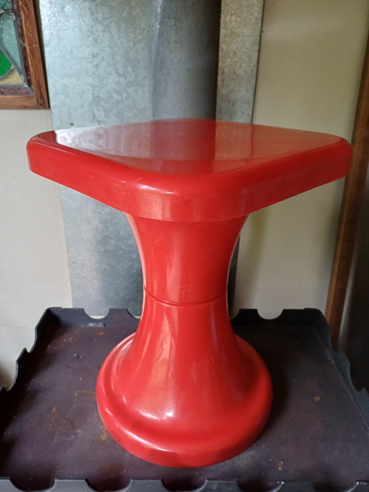 Tabouret original de l'ère spatiale (1970) - signé SELAP, Enlèvement ou Envoi